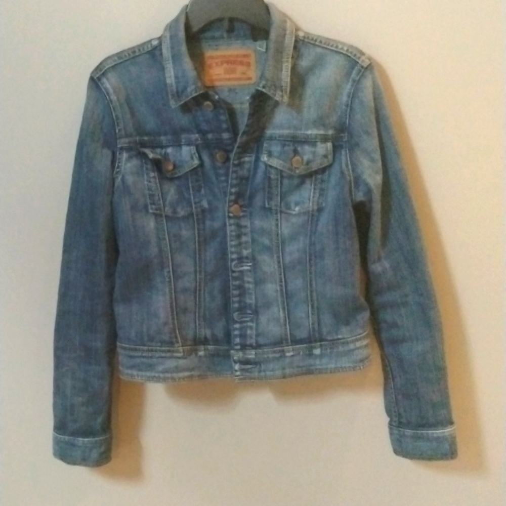 Women's Express Distressed Jean Jacket with painted flag on back, size large